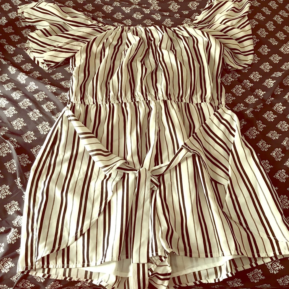 Shoe dazzle off shoulder romper